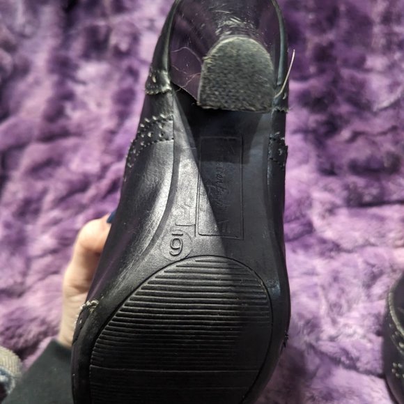 American Eagle Black Heel Booties - Picture 3 of 4